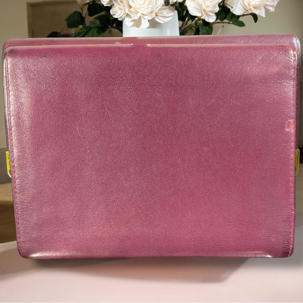 Cartier Trifold Snap Button Wallet with Kiss-Lock - Picture 3 of 16